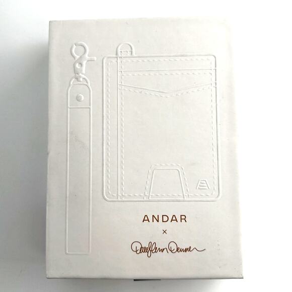 Andar X Daryl-Ann Denner Boa The Denner Wallet - Picture 2 of 8